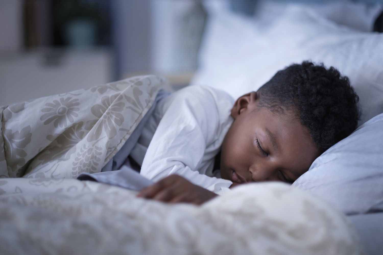 Tips to get your little one to bed