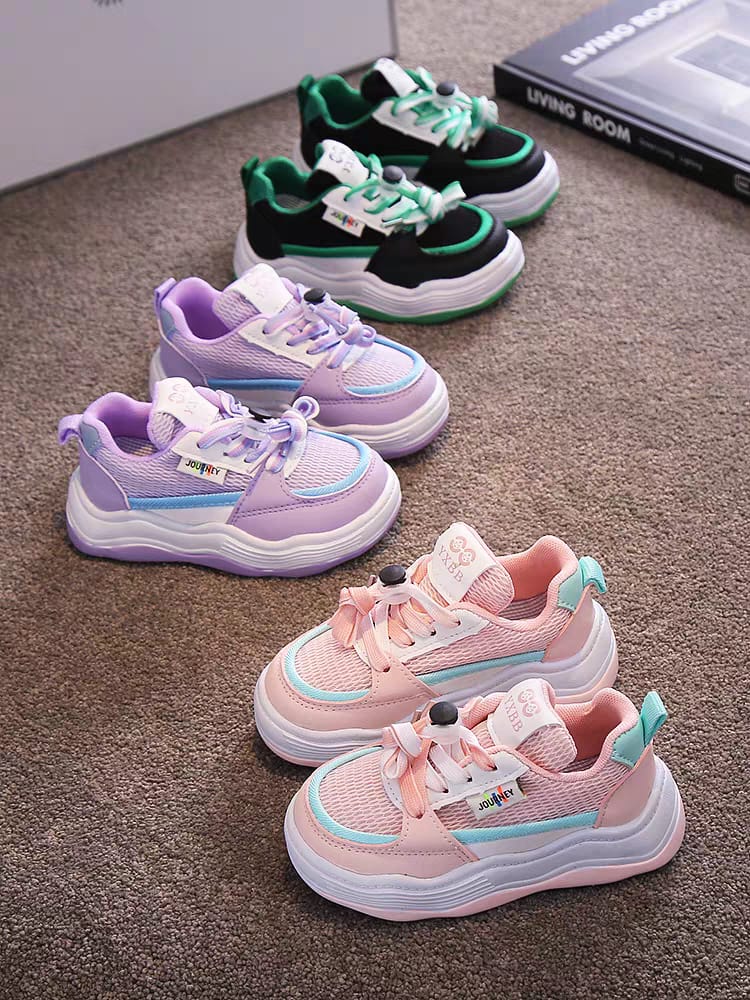 Casual girls sneakers shoes