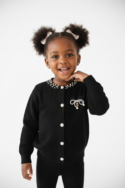 Black long-sleeved sweater